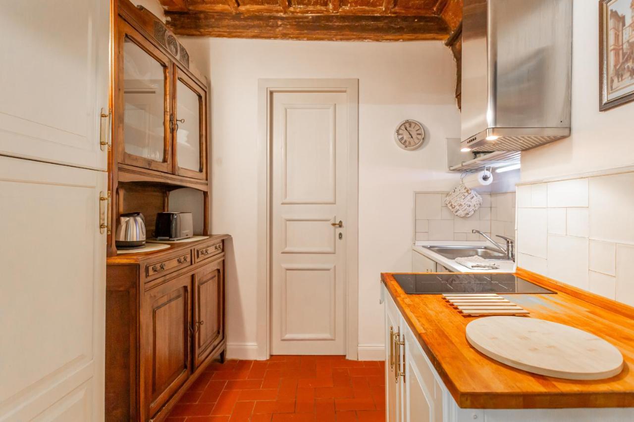 Al Cortile Del Moro Apartman Róma Kültér fotó