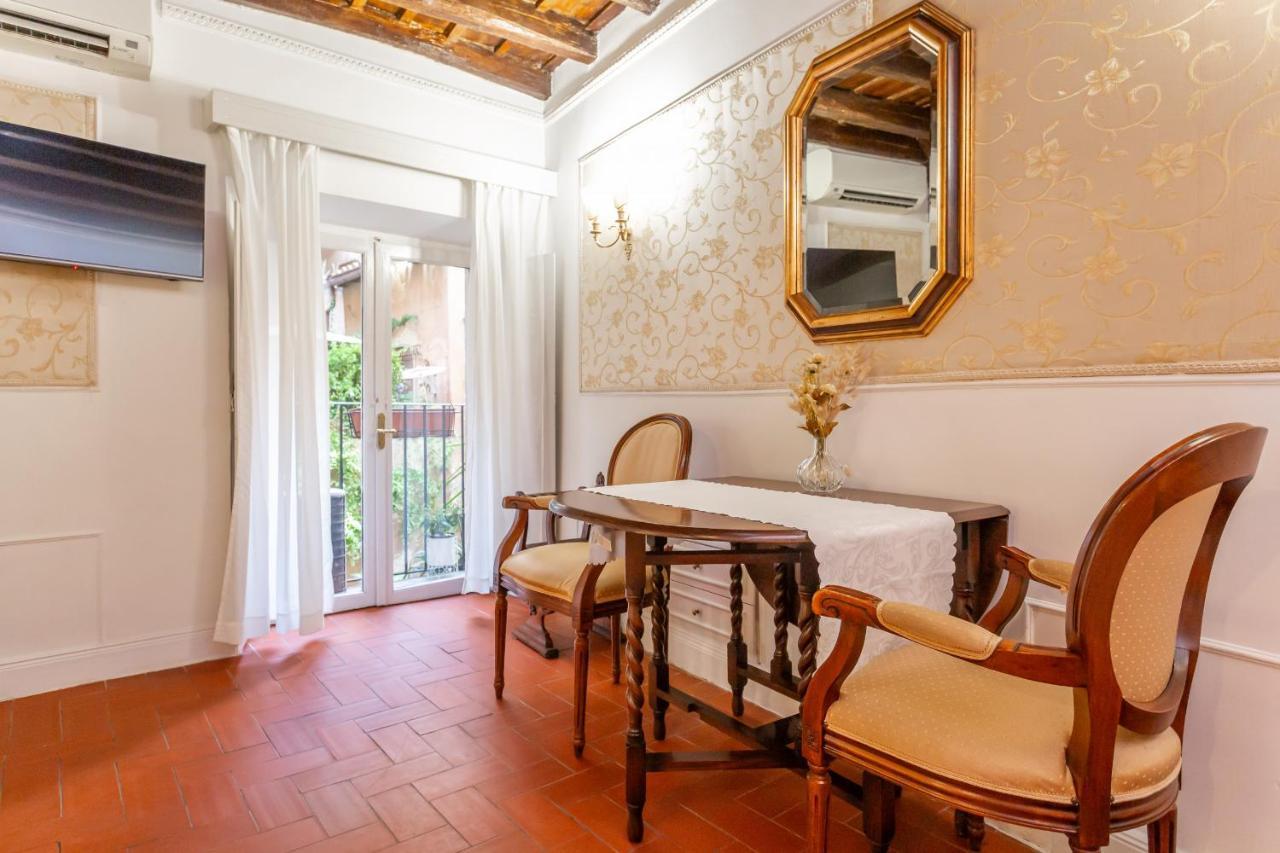 Al Cortile Del Moro Apartman Róma Kültér fotó